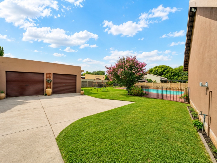 3 Bedroom Property for Sale in Vaalpark Free State